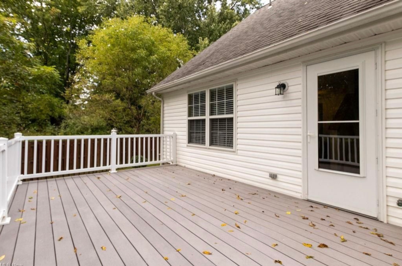 188 Steele Ave - Photo 3 of 22