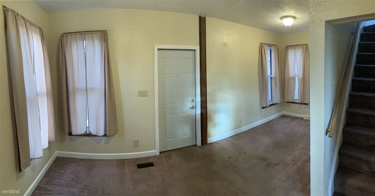 1044 Norwich Ave Sw - Photo 2 of 10