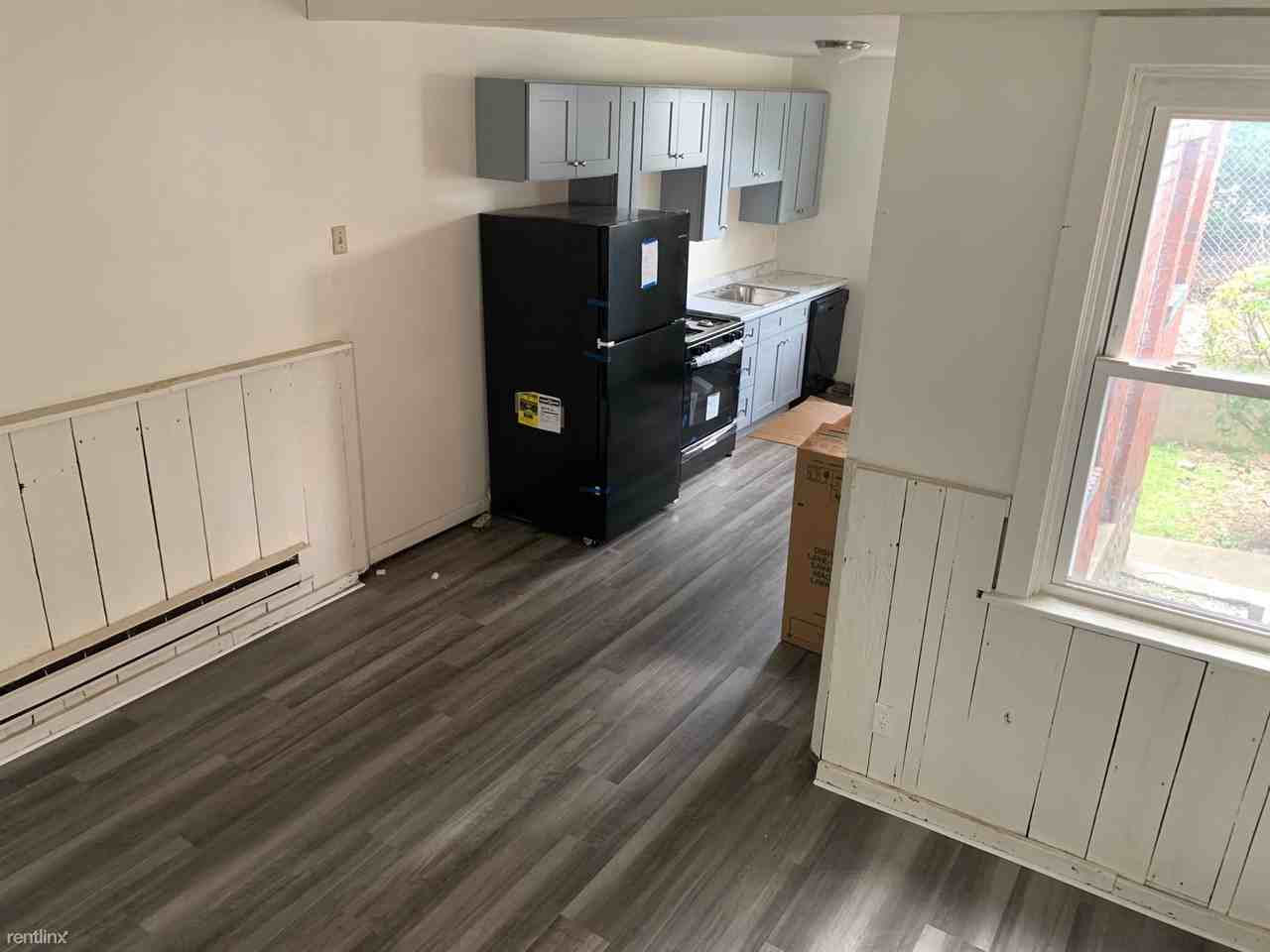 237 Chesterfield Rd - Photo 2 of 11