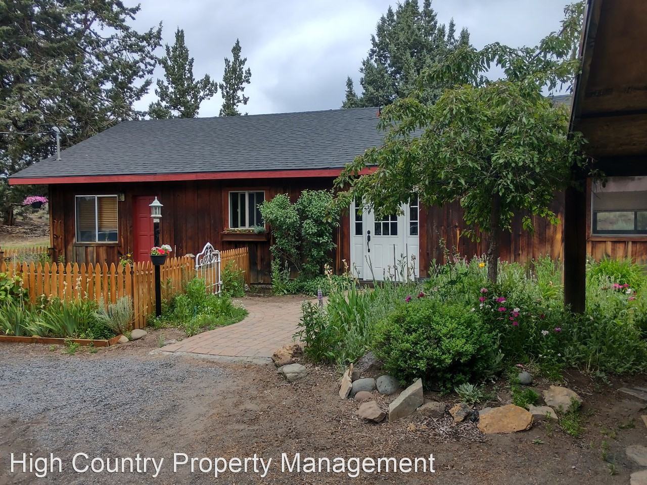 63980 Pioneer Loop - Photo 2 of 50