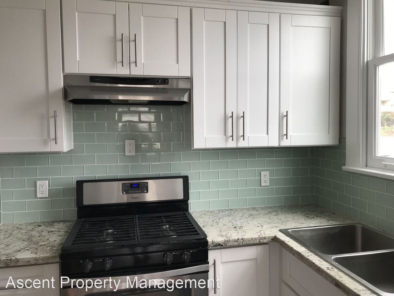 126-132 Hawthorn St. - Photo 2 of 10