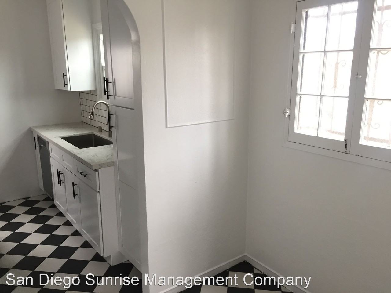 900 D Ave - Photo 2 of 10