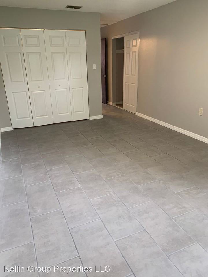 110-112 W Daughtery Rd - Photo 2 of 17