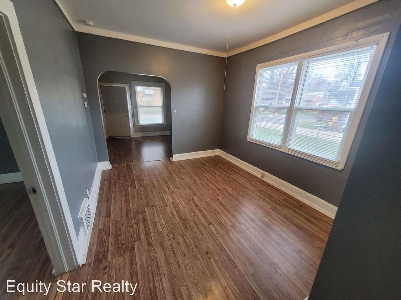 1395 FRANCIS CT - Photo 3 of 12