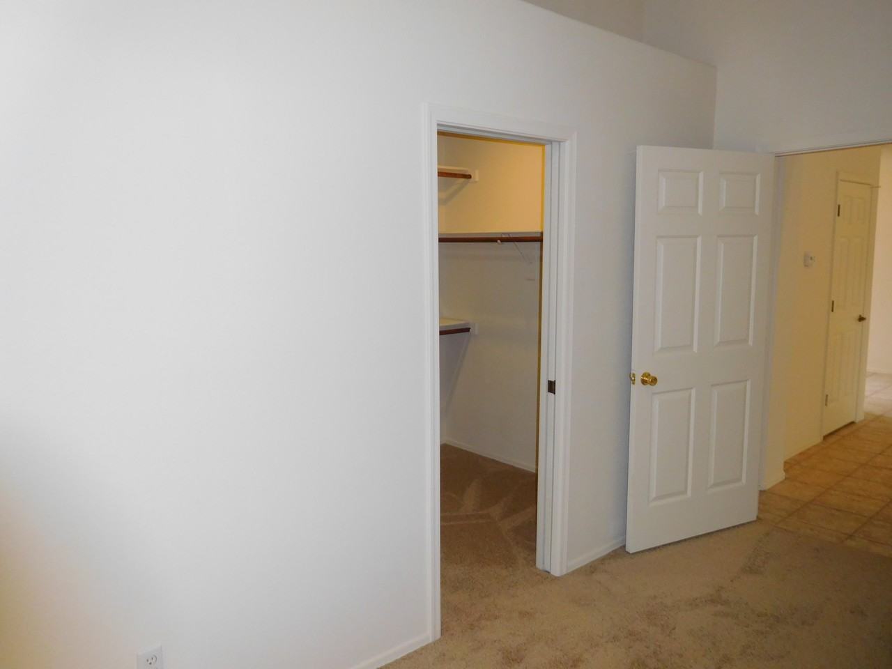5747 N 105th Ln - Photo 6 of 27