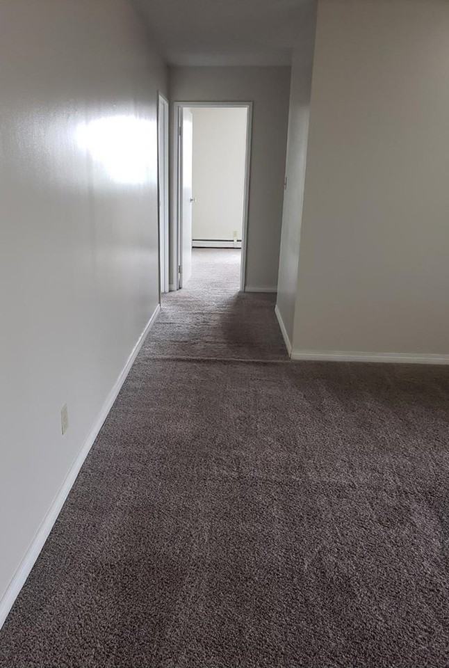 114-410 590 Laurier Street West - Photo 2 of 11