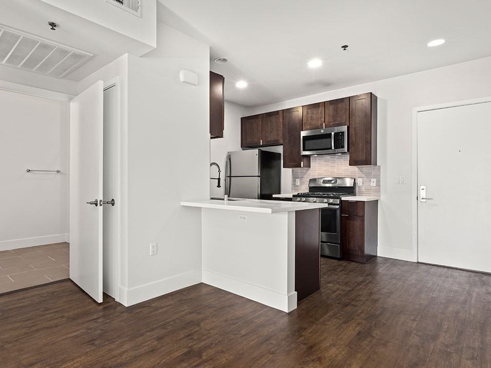 Bonita Terrace - Photo 6 of 27