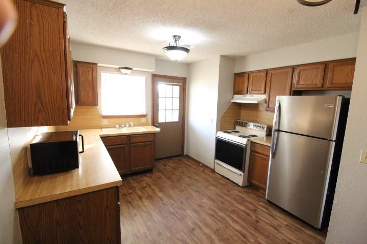 718 Swan Lake Road - Photo 5 of 14