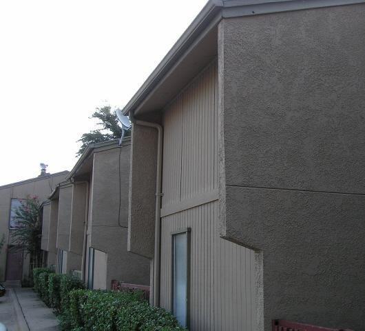 9445 Arroyo Verda Dr D60 - Photo 3 of 4