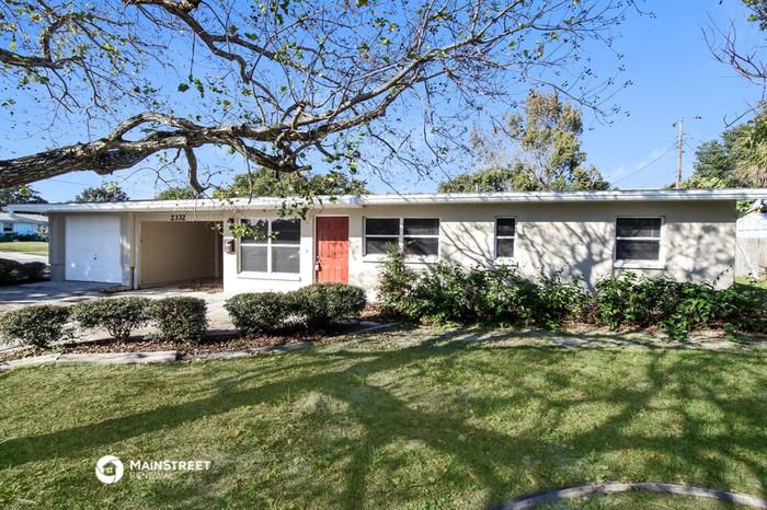 2332 Robinhood Dr - Photo 2 of 16