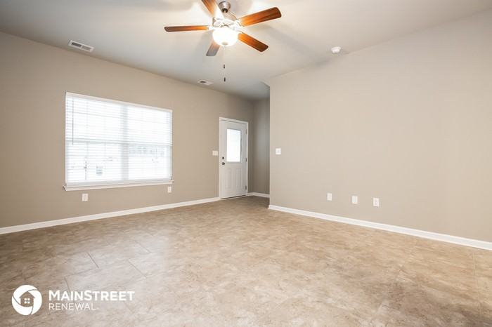 111 Chyntara Dr - Photo 3 of 15