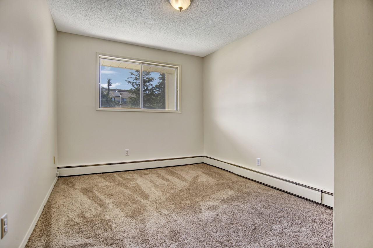 Woodsmere Apartments 379 32nd St W, Prince Albert, SK S6V 6S1 Zumper