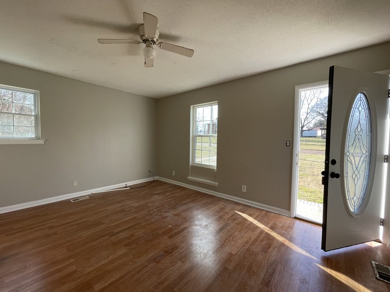 4002 Offutt Ct Nw #1 - Photo 3 of 9