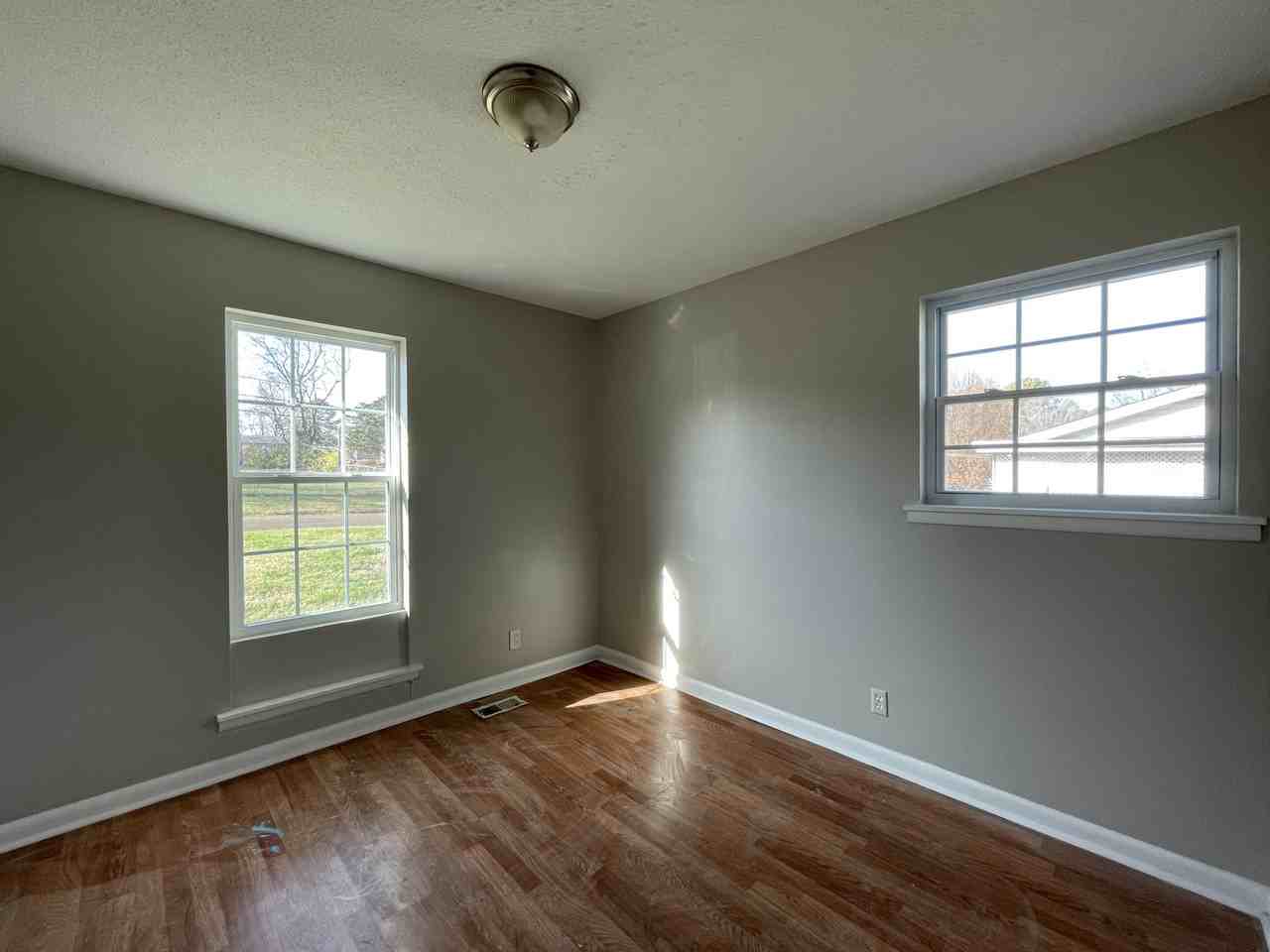 4002 Offutt Ct Nw #1 - Photo 7 of 9