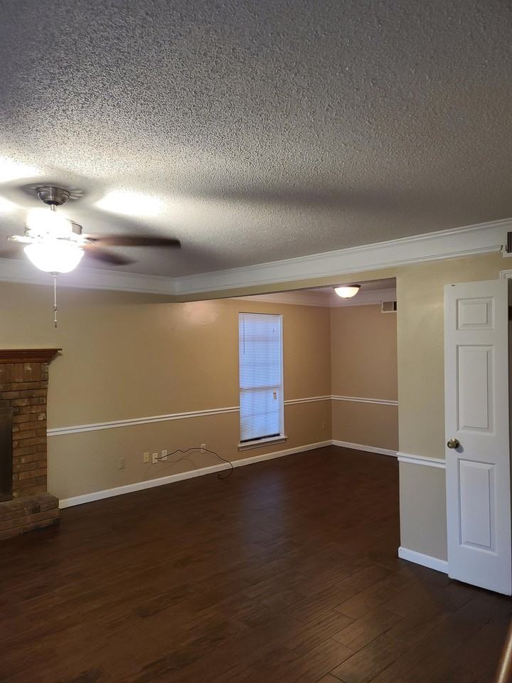 5856 Jardin Pl #1 - Photo 4 of 20