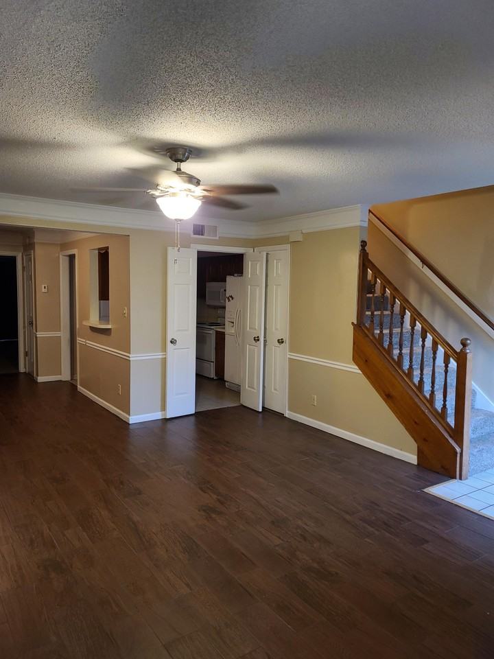 5856 Jardin Pl #1 - Photo 5 of 20