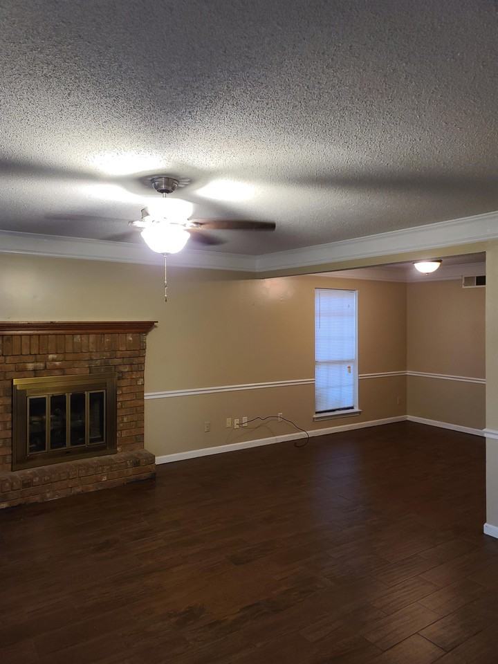 5856 Jardin Pl #1 - Photo 6 of 20