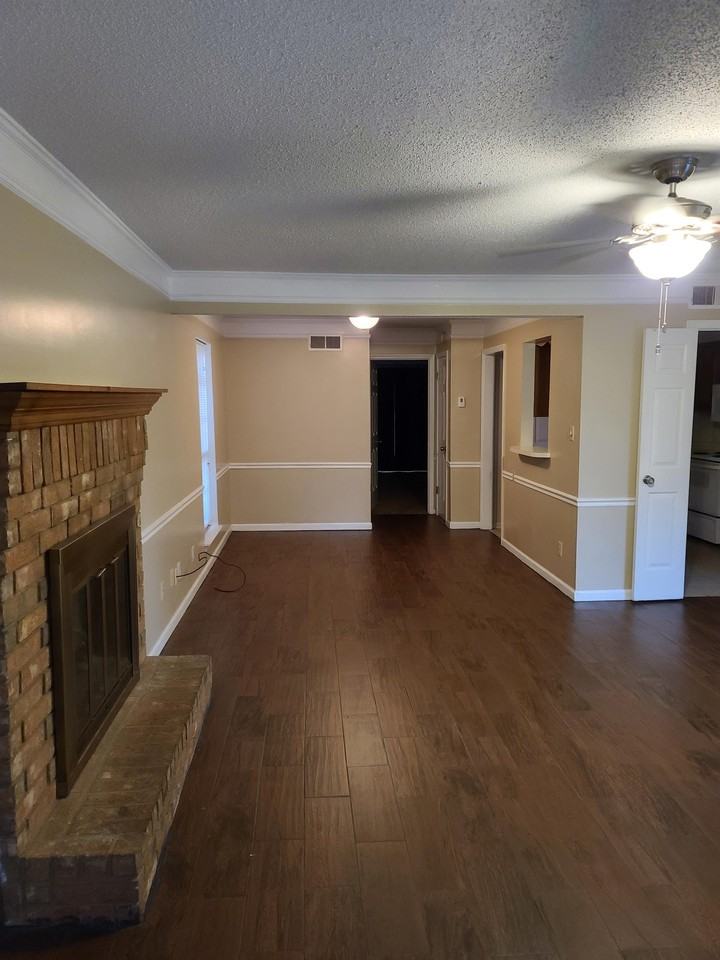 5856 Jardin Pl #1 - Photo 7 of 20