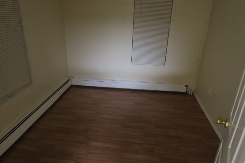 412 North St - Photo 4 of 7