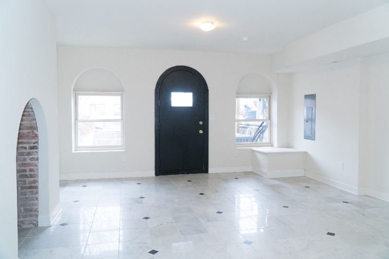 1023 N Calvert St - Photo 6 of 22