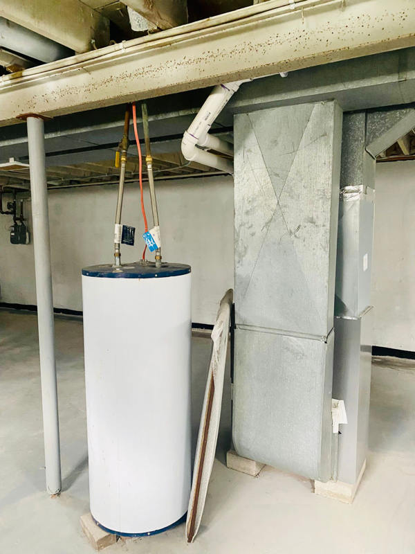 409 Lindbergh Rd - Photo 3 of 14