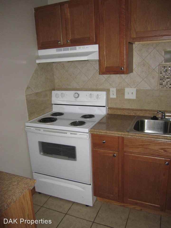 N111 W15833 Vienna Court - Photo 3 of 8