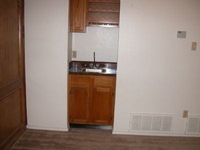 308 Almond Ln - Photo 3 of 5