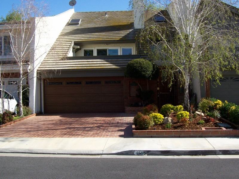 4609 Park Mirasol - Photo 2 of 10