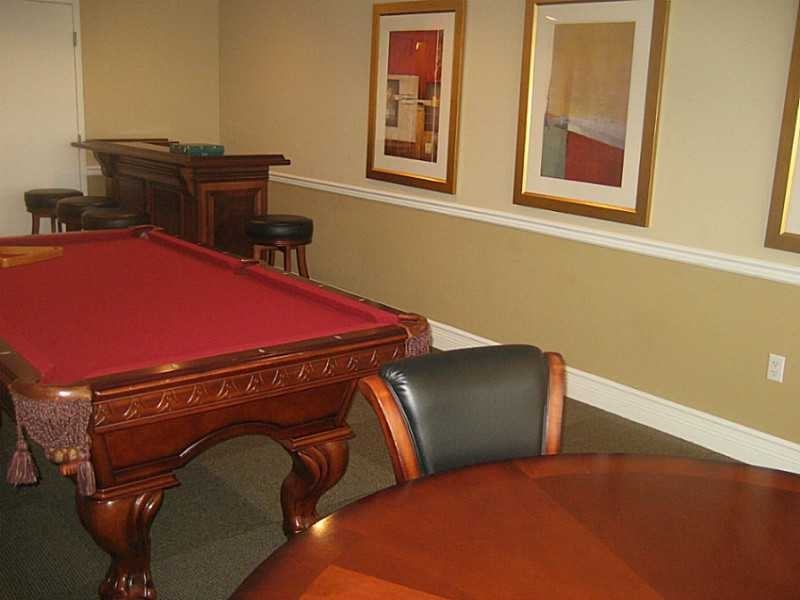 4104 Salzedo St - Photo 3 of 4