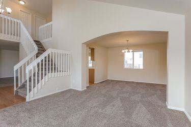 1214 N Davenport Ct - Photo 3 of 24