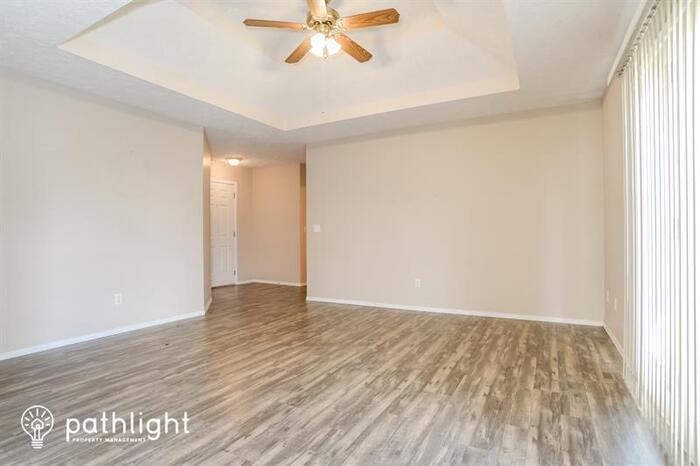 406 Deer Run - Photo 3 of 16