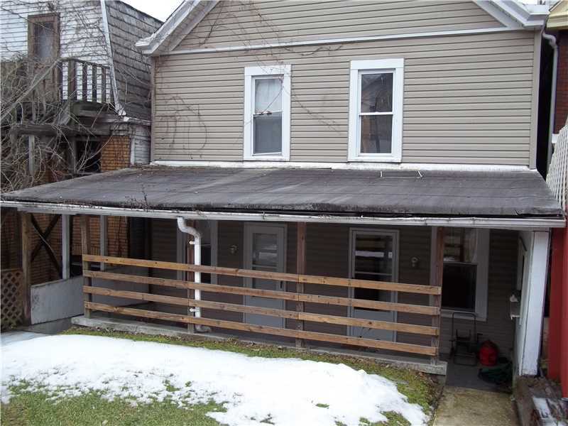 352 3rd St - Photo 2 of 10