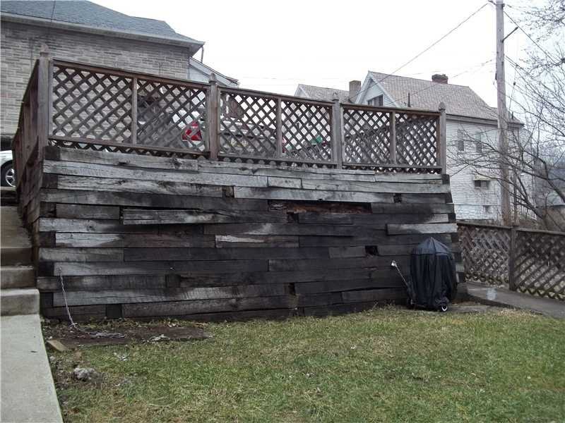 352 3rd St - Photo 3 of 10