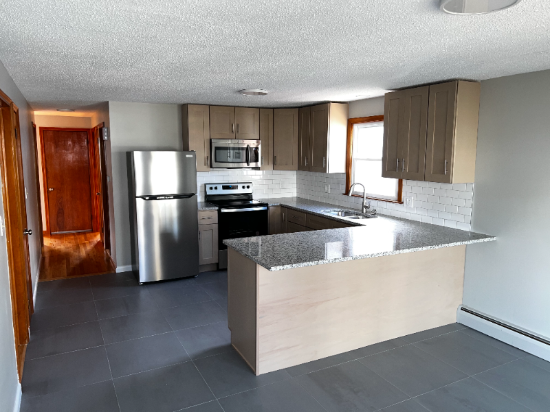 163 Oakland Ave #1st - Photo 4 of 13