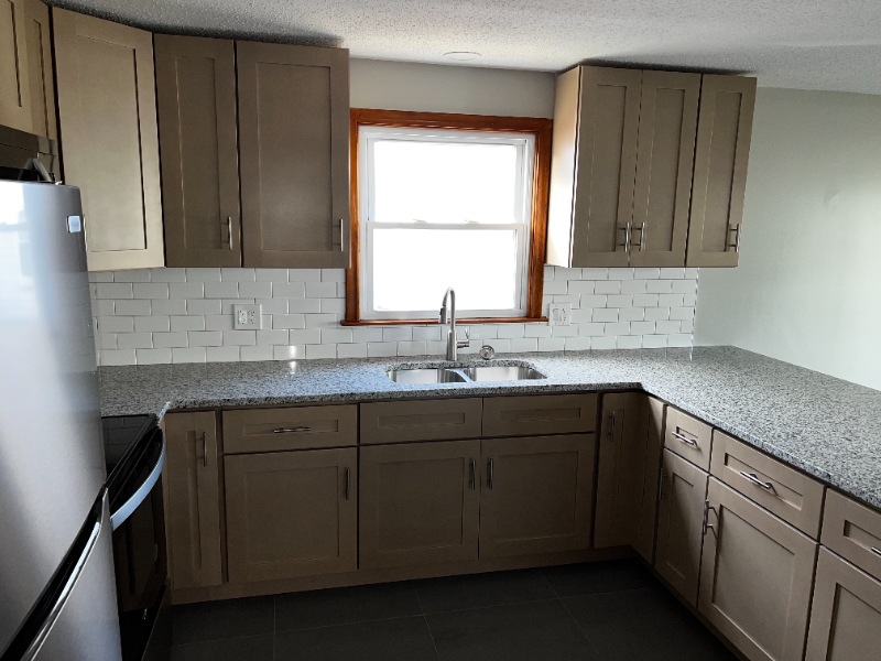 163 Oakland Ave #1st - Photo 7 of 13