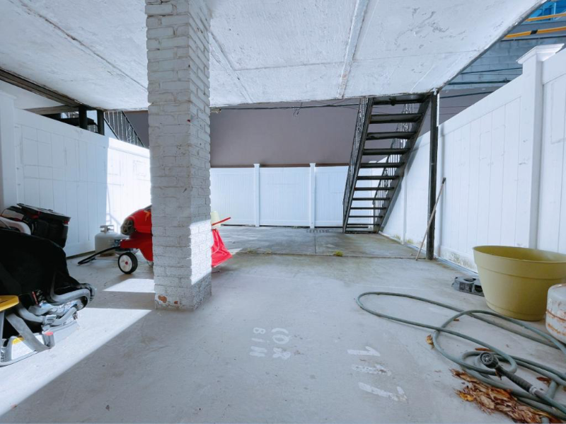 117 Corbin Pl - Photo 3 of 7