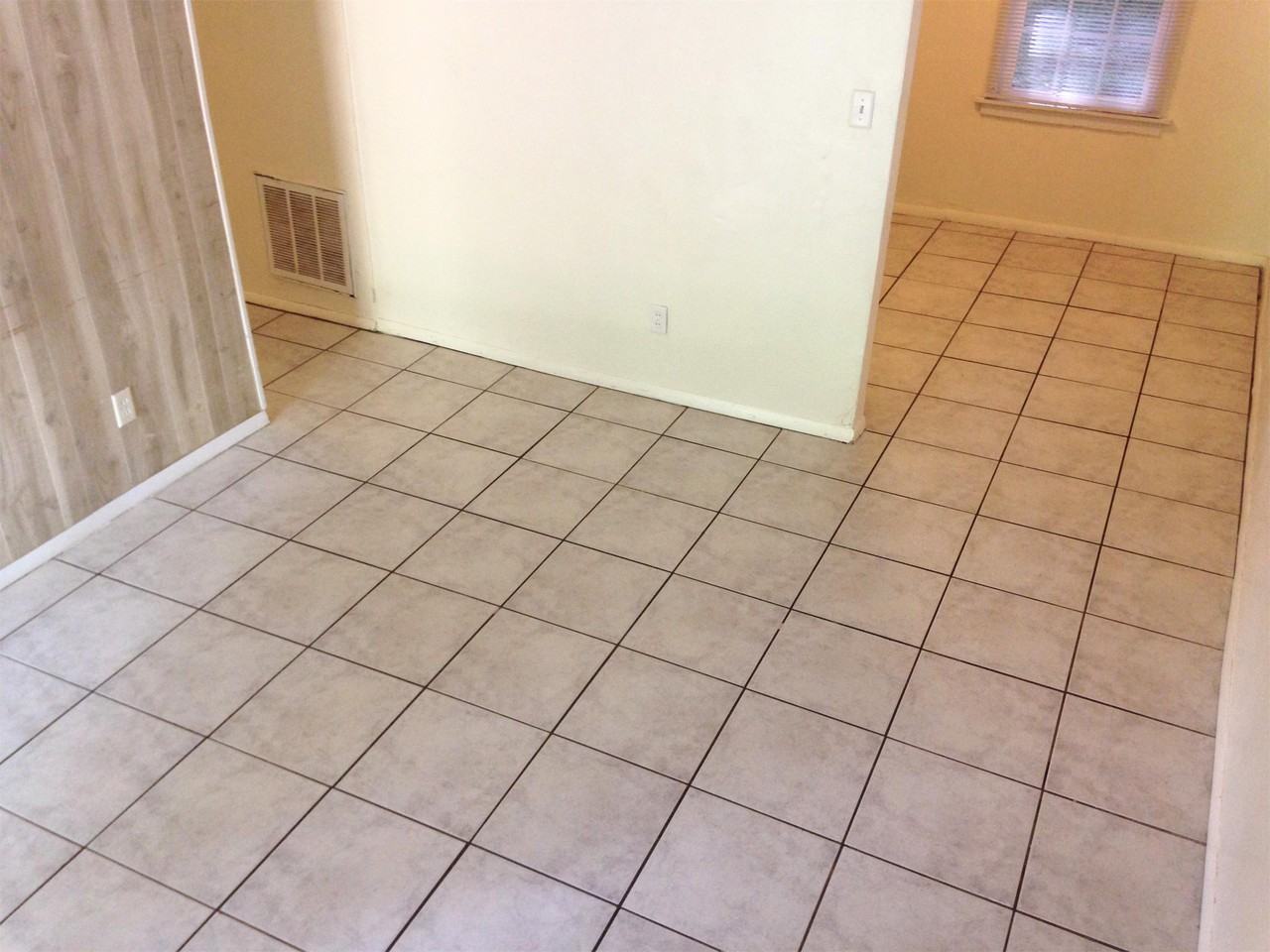 2054 Holmes St #1 - Photo 2 of 24