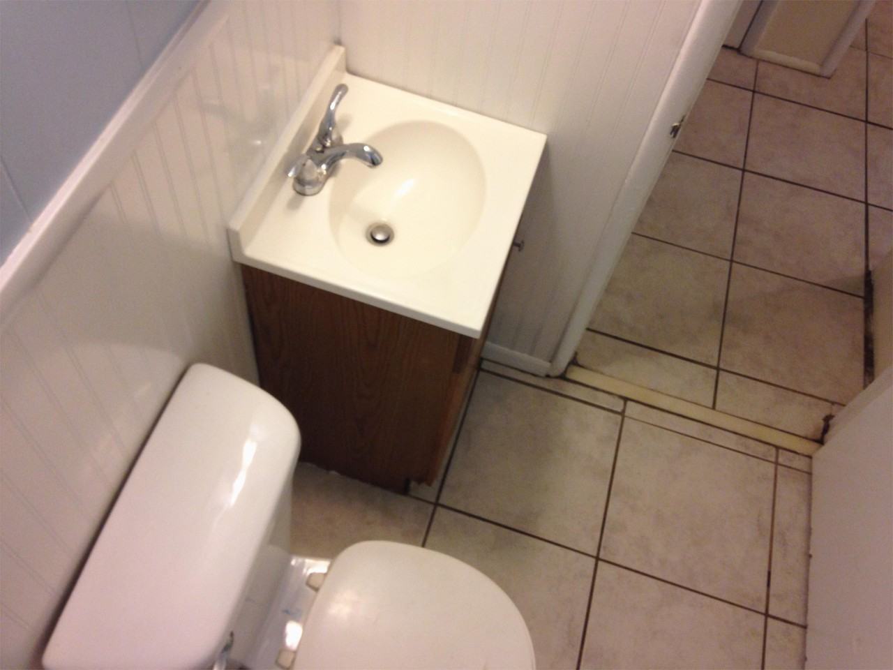 2054 Holmes St #1 - Photo 3 of 24