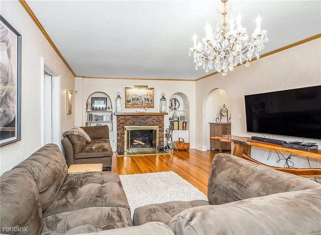 3 Falcon Dr #100 - Photo 3 of 12