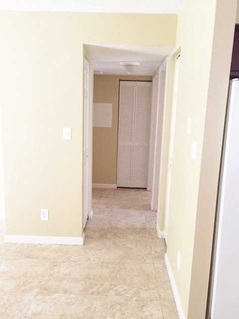 9318 N Hartts Dr - Photo 3 of 9