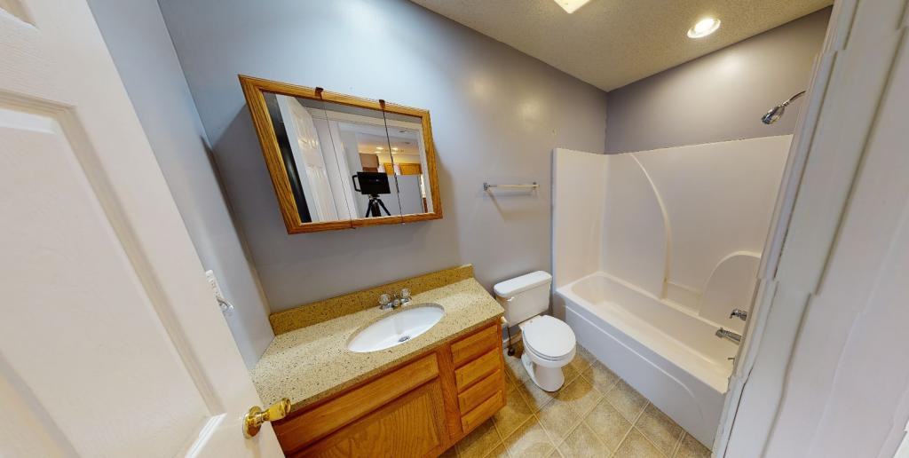 801 N Taft St - Photo 3 of 12