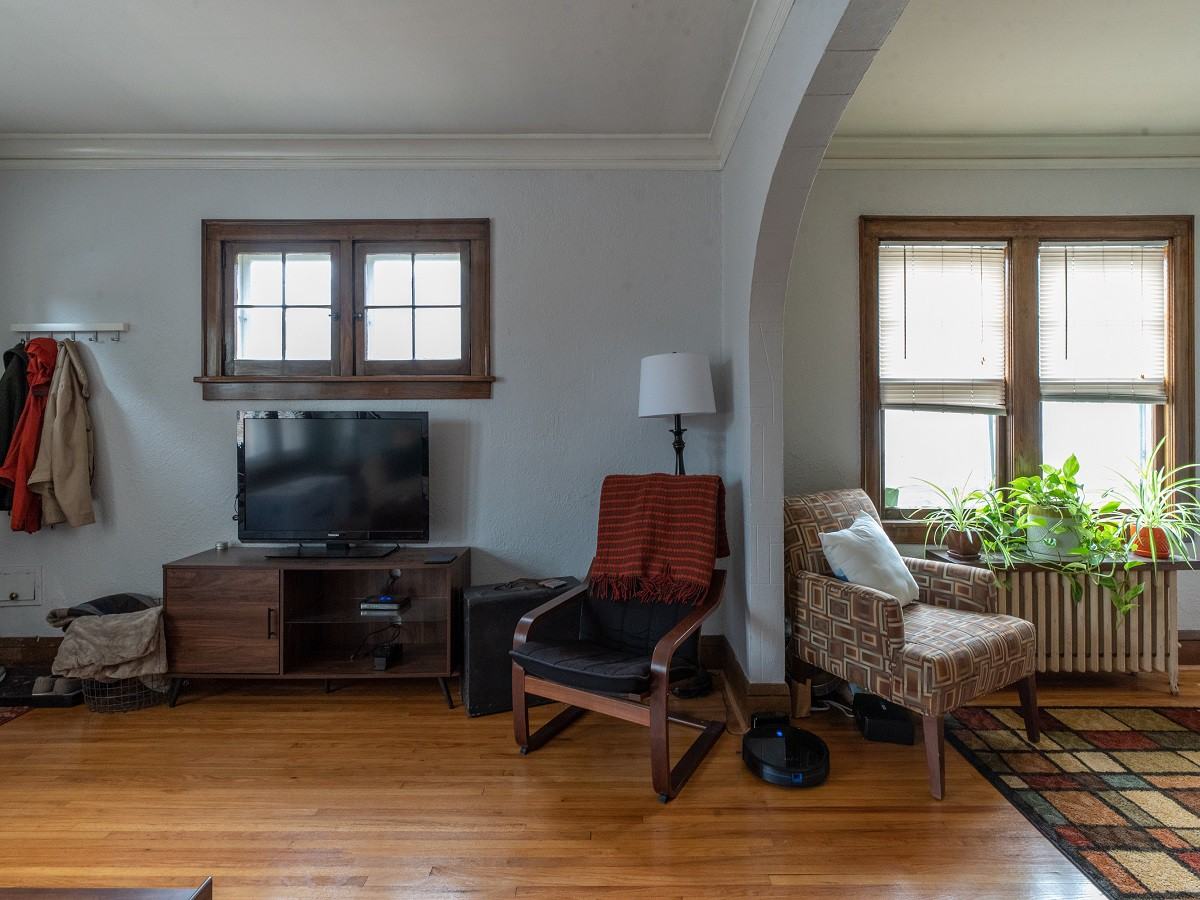 4127 2nd Avenue South - Photo 3 of 15