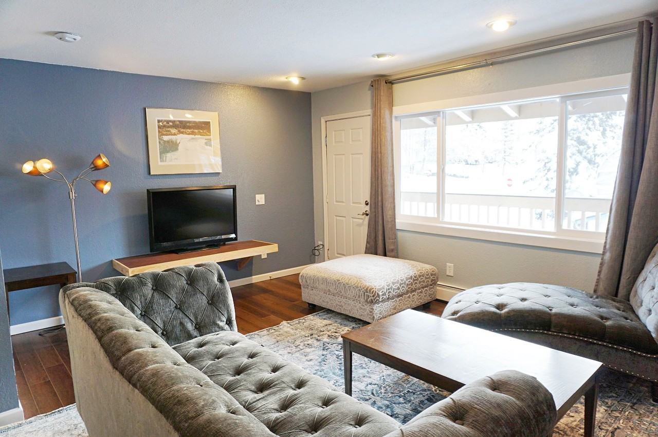 1020 Friendly Ln #1 - Photo 3 of 15