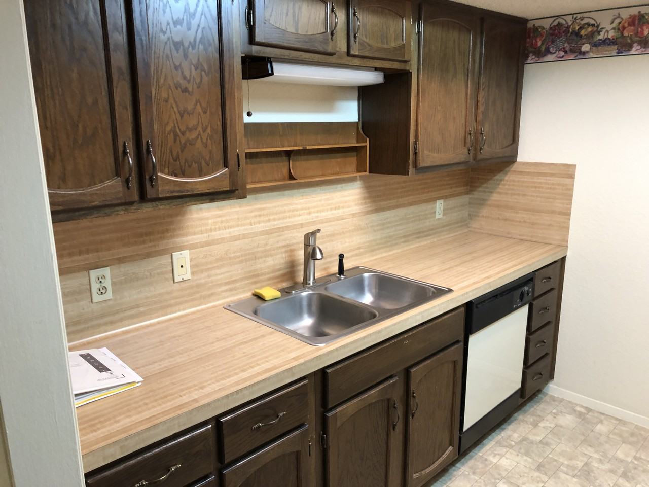 914 West Meadowmere Lane - Photo 7 of 29