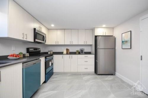 2307 Crane Street - Photo 3 of 14