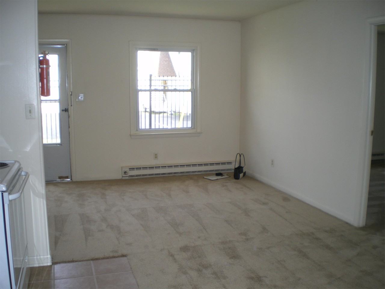 301 Strawberry Ln #8 - Photo 3 of 10