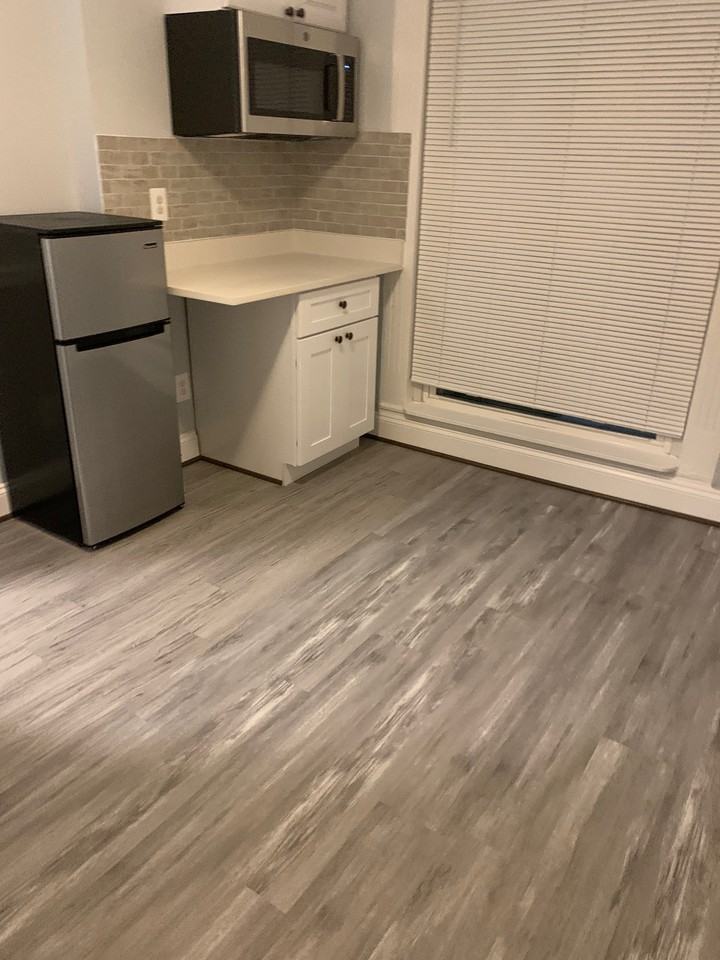 148 North East Ave - Photo 2 of 6