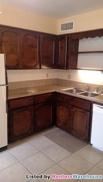 515 E Huntington Dr - Photo 2 of 11