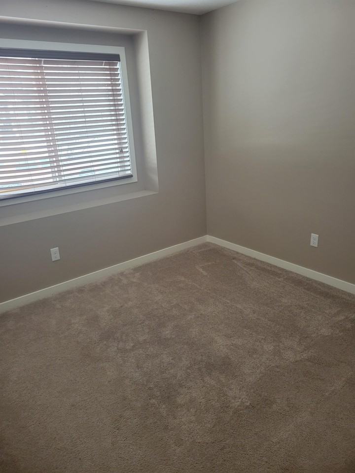 62 - 5612 Gordon Road - Photo 3 of 11