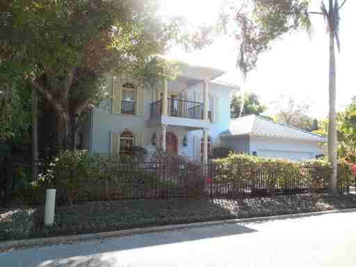 1053 Citrus Ave - Photo 2 of 35